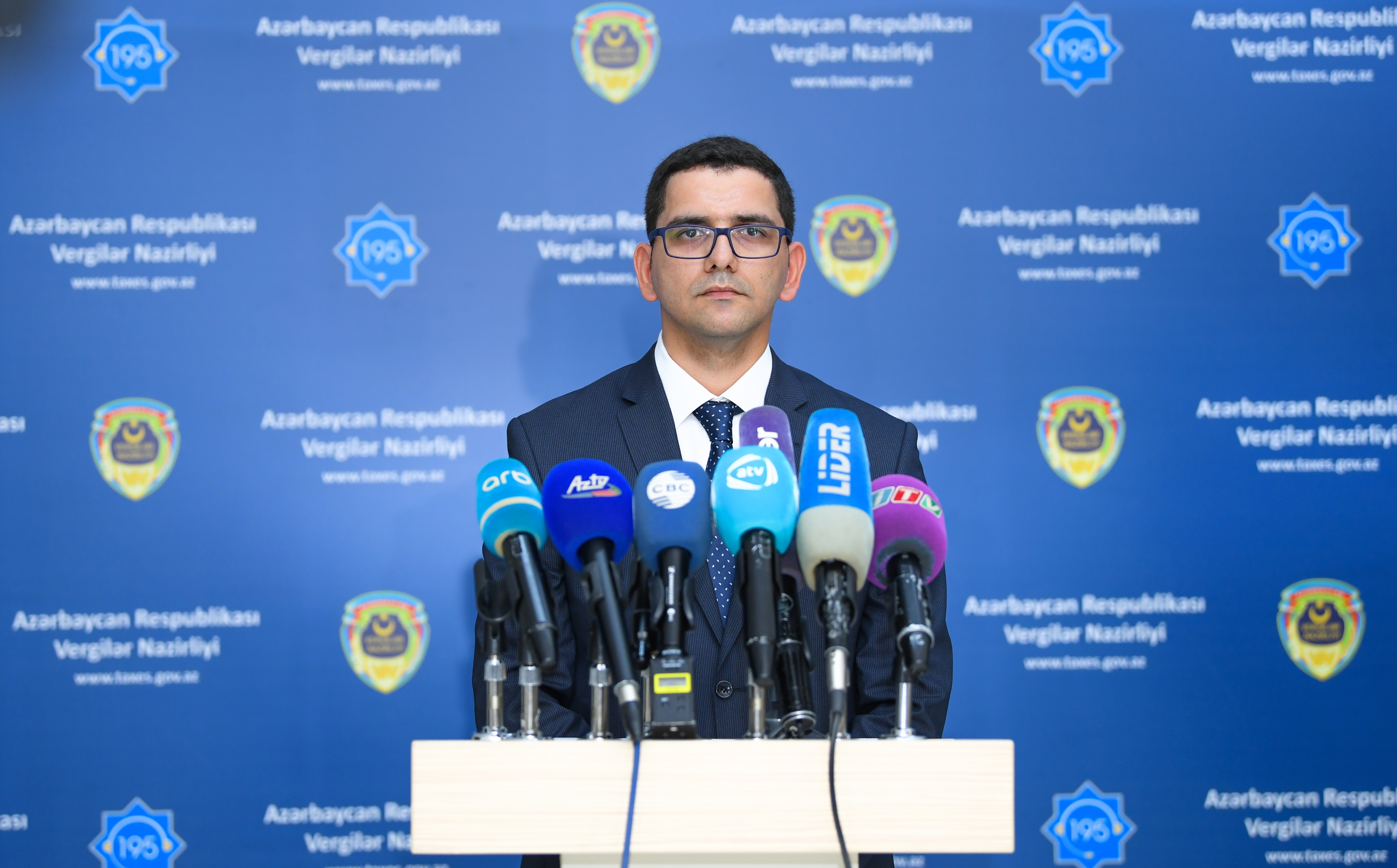 Vergilər Nazirliyində müasir rəqəmsal texnologiyalar tətbiq ediləcək  - FOTO